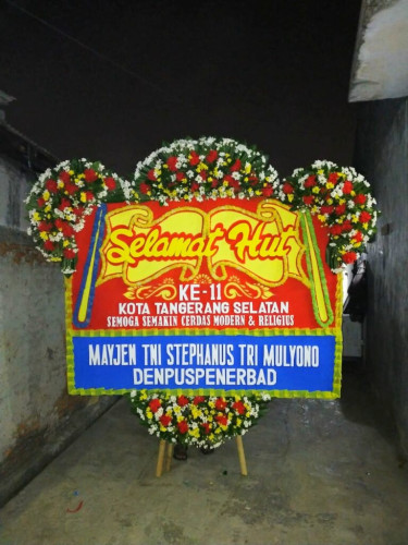 Bunga Papan Congratulation Sucinaraja